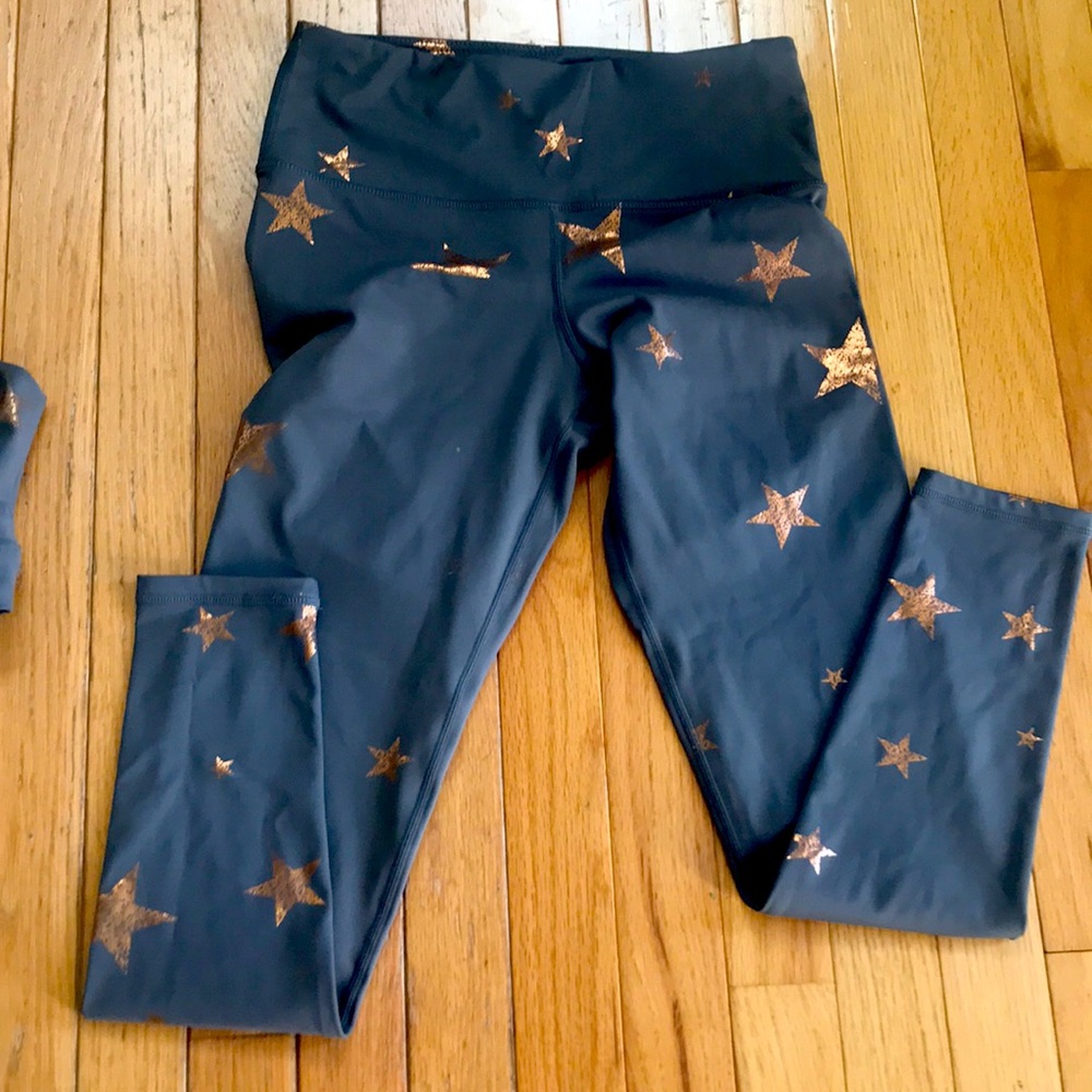 Nwot Women's Star-Patterned Activity Set - image 5